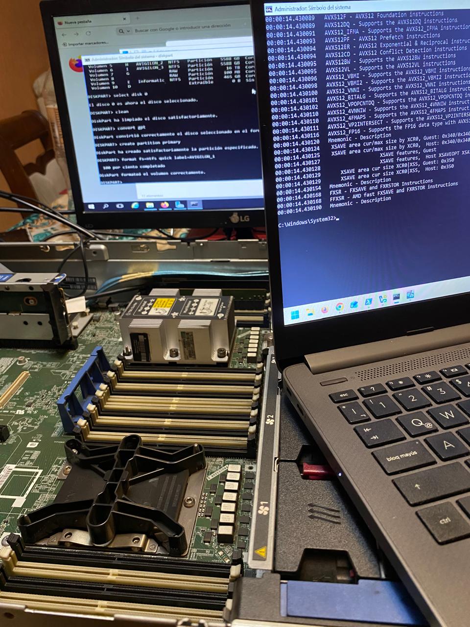 Pruebas en plataforma y notebook conectado para validación técnica